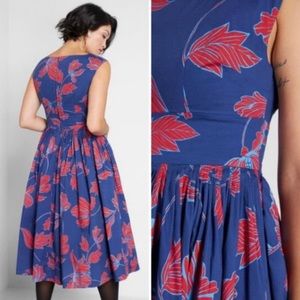 Adorable Modcloth floral midi dress